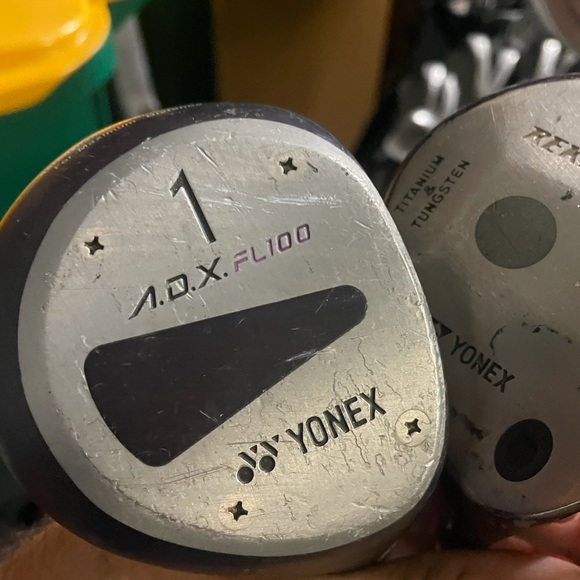 Golf clubs Yonex Wood 1/3/5
In right Handed - Picture 4 of 8